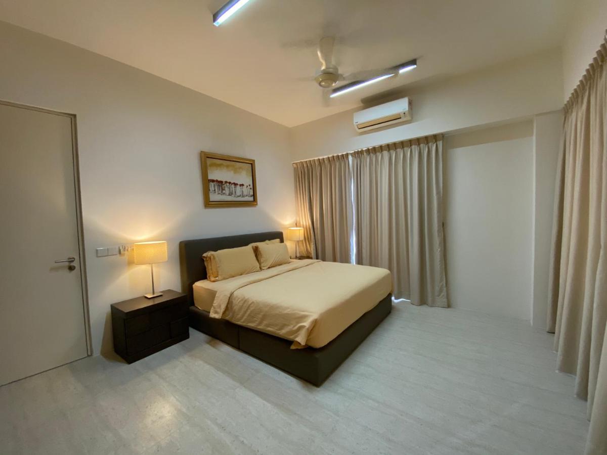 By The Sea@side Seaview N Swimming Pool View #133a Apartment Batu Ferringhi